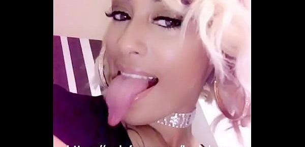  THE BEAUTIFUL LAYLA LUVV SHOWING OFF SEXY TONGUE